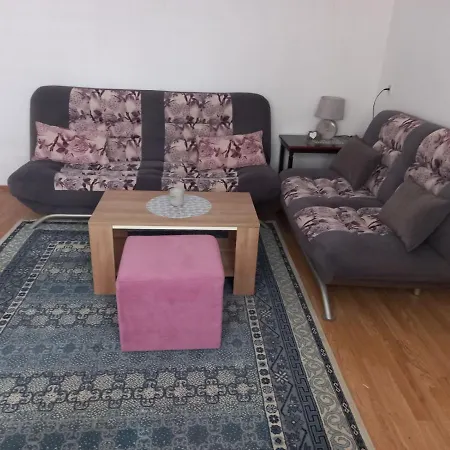 شقة Beca Apartman Sa 2 Spavace Sobe